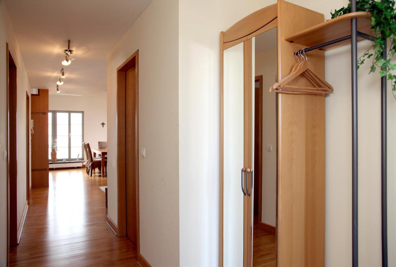 Hotel Weinblatt Sommerach Bagian luar foto